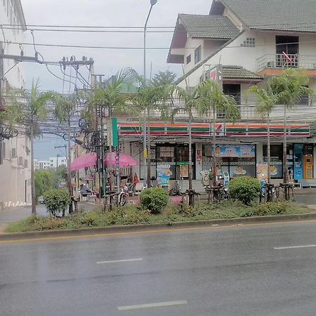 The Bed Hotel Pattaya Exteriör bild