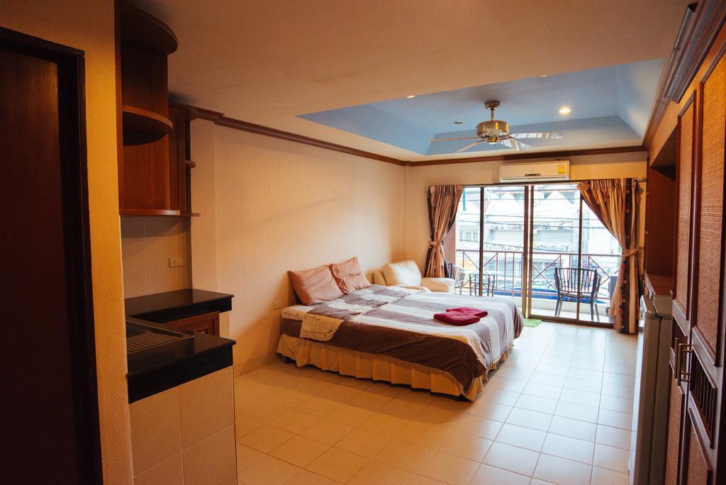The Bed Hotel Pattaya Exteriör bild