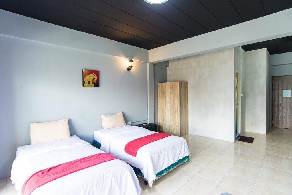 The Bed Hotel Pattaya Exteriör bild